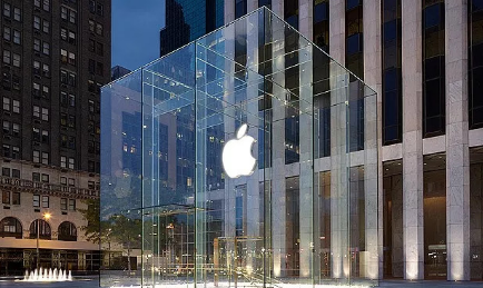 比买iphone手机更主要的，，，，是逛苹果的地标