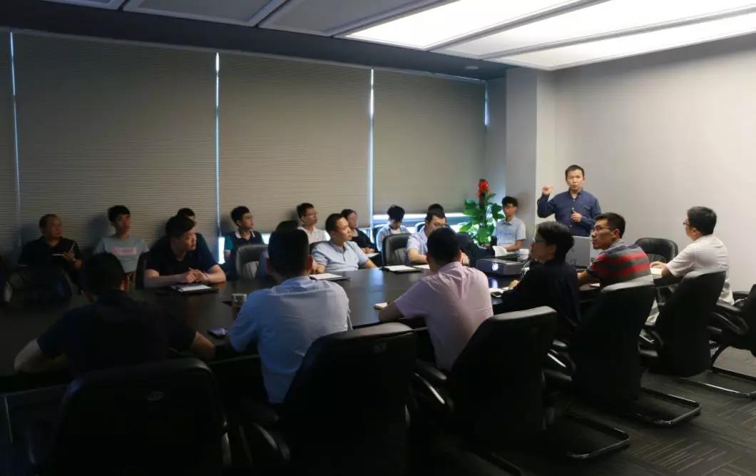 同济大学建设治理与房地产系主任王广斌教授莅临pg电子游戏试玩指导、交流